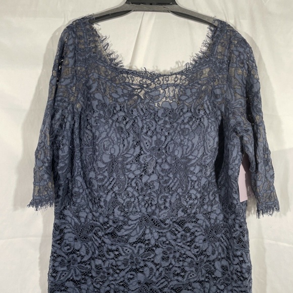 NWT JS Collections [ PLUS‎ 22W ] Bateau Neck Lace Gown In Mineral Blue - Picture 8 of 12